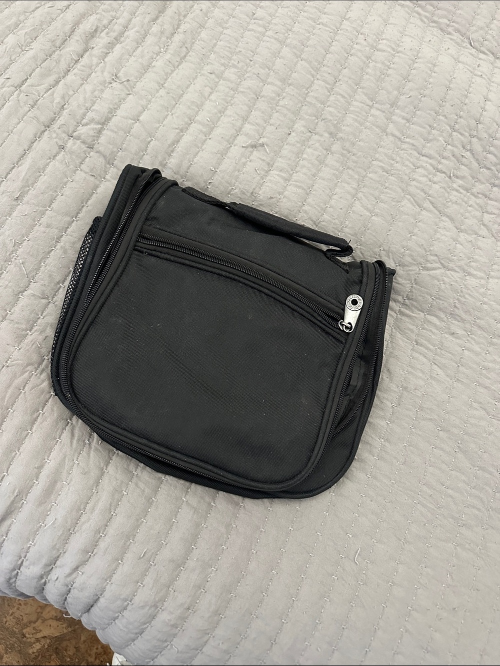 Men's Black Zippered Toiletry Organizer Bag